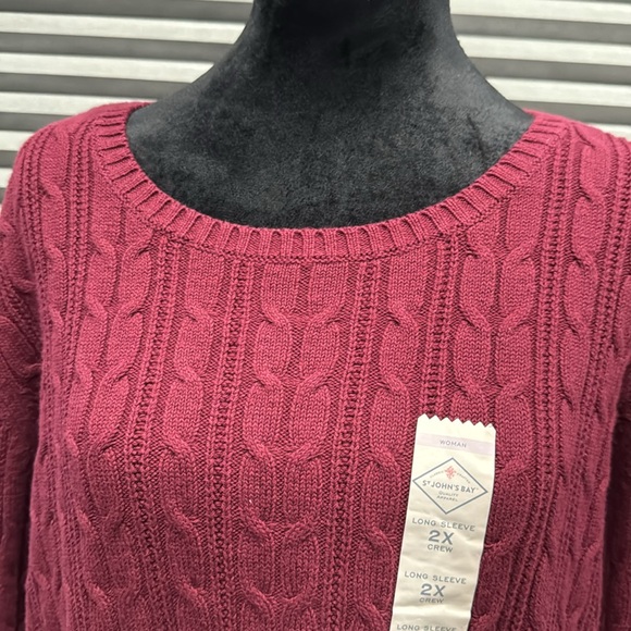 Pull over sweater - Picture 2 of 3